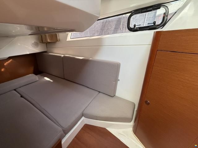 Jeanneau Merry Fisher 855