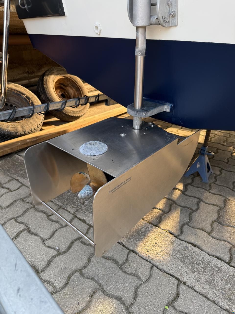 Corsiva Coaster 600DC