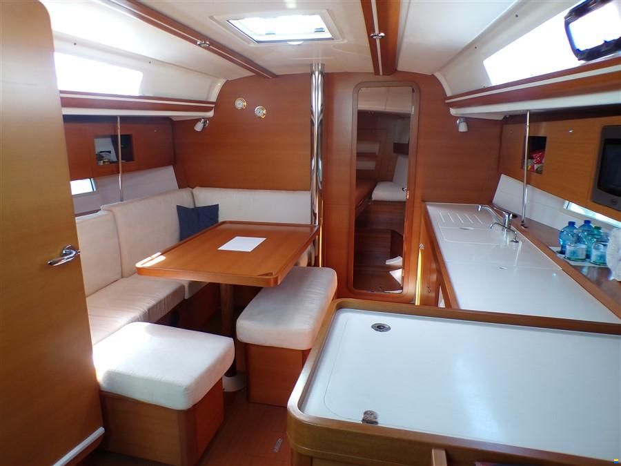 Dufour 375 Grand Large