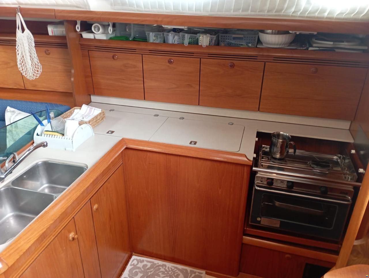 Jeanneau Sun Odyssey 43