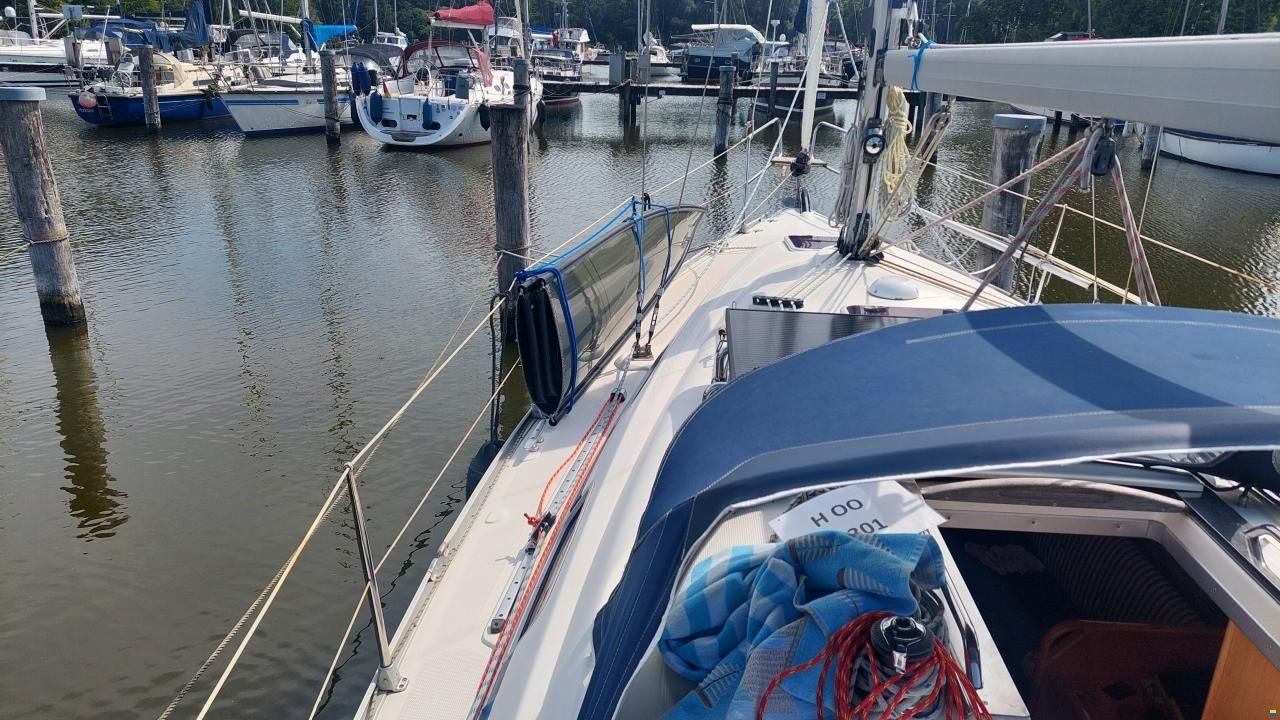 Bavaria 30
