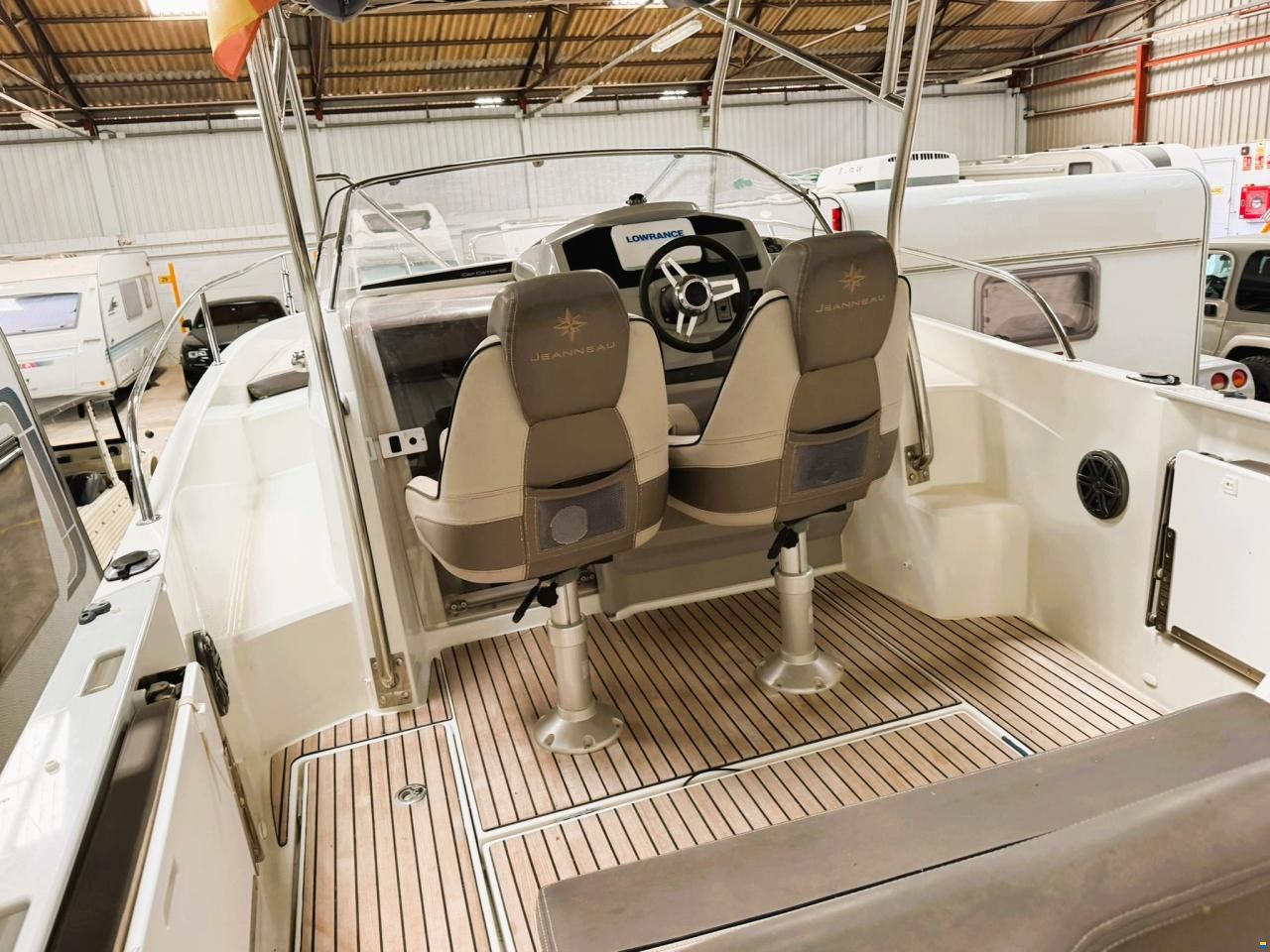Jeanneau Cap Camarat 7.5 WA-2