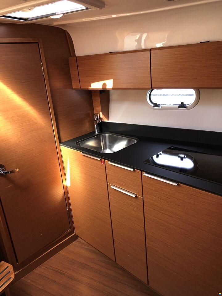 Bavaria 300 Sport