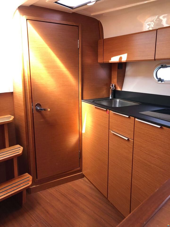 Bavaria 300 Sport