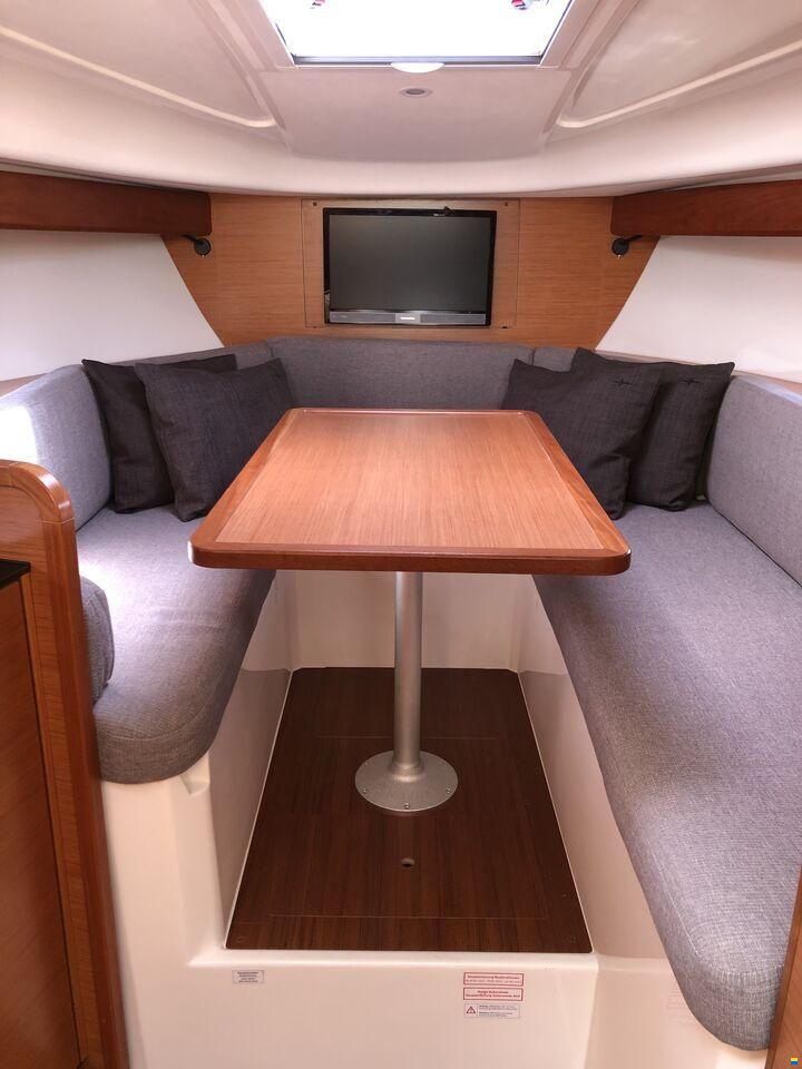 Bavaria 300 Sport