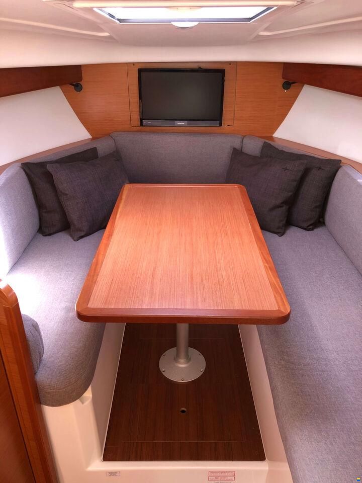 Bavaria 300 Sport