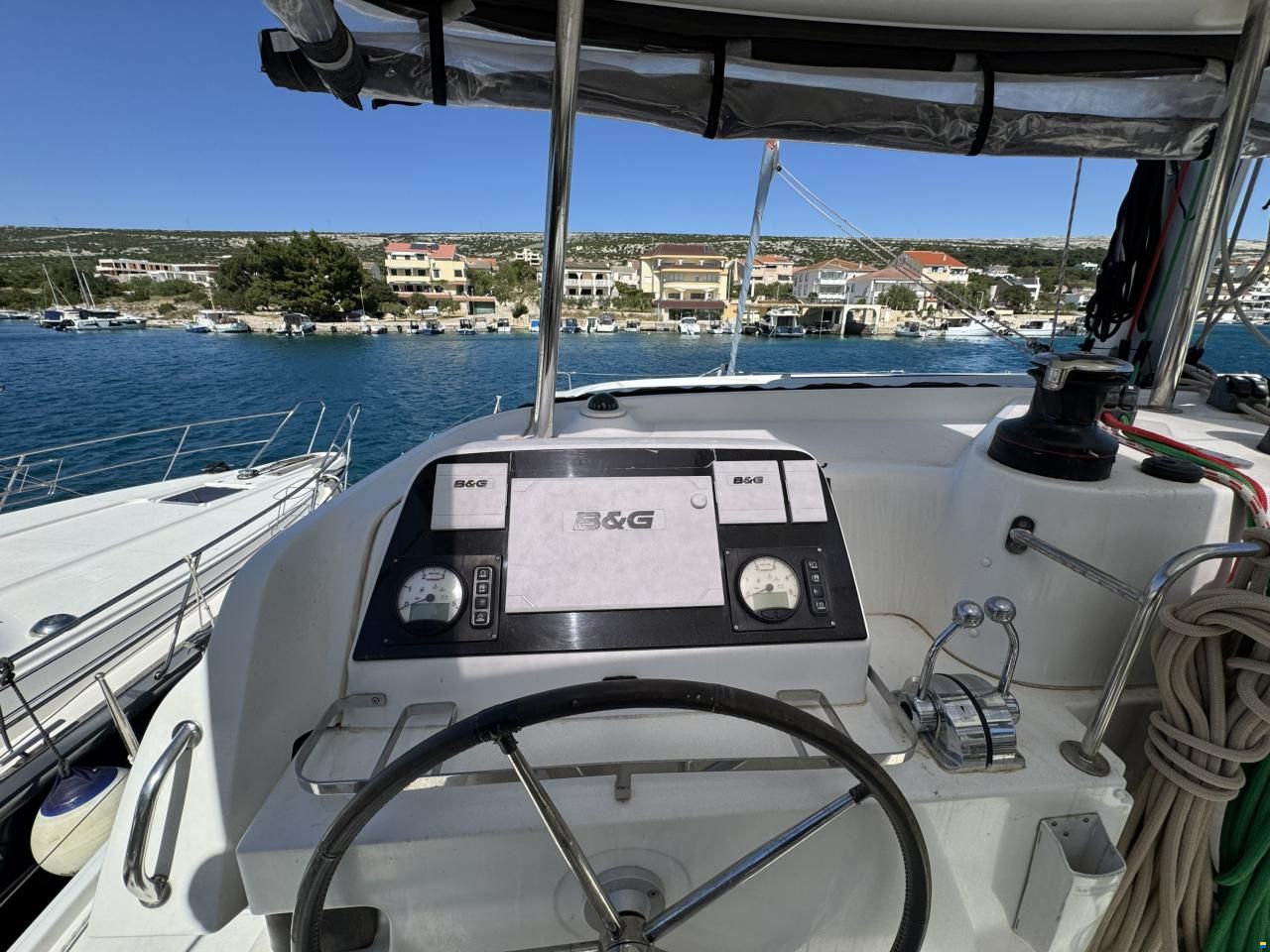 Lagoon 42