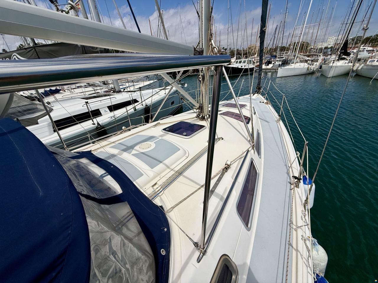 Hunter 356
