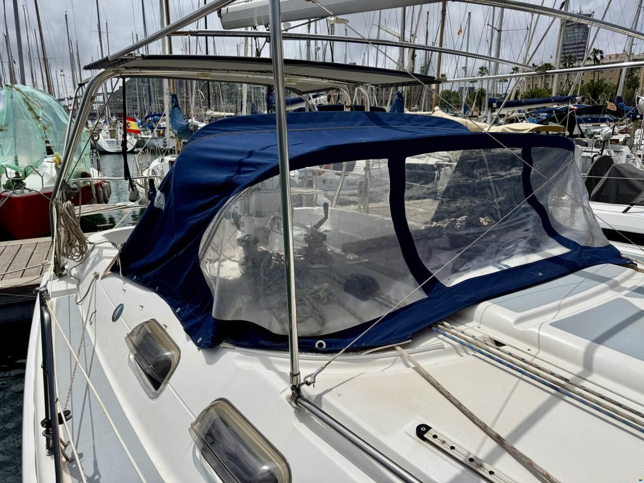 Hunter 356