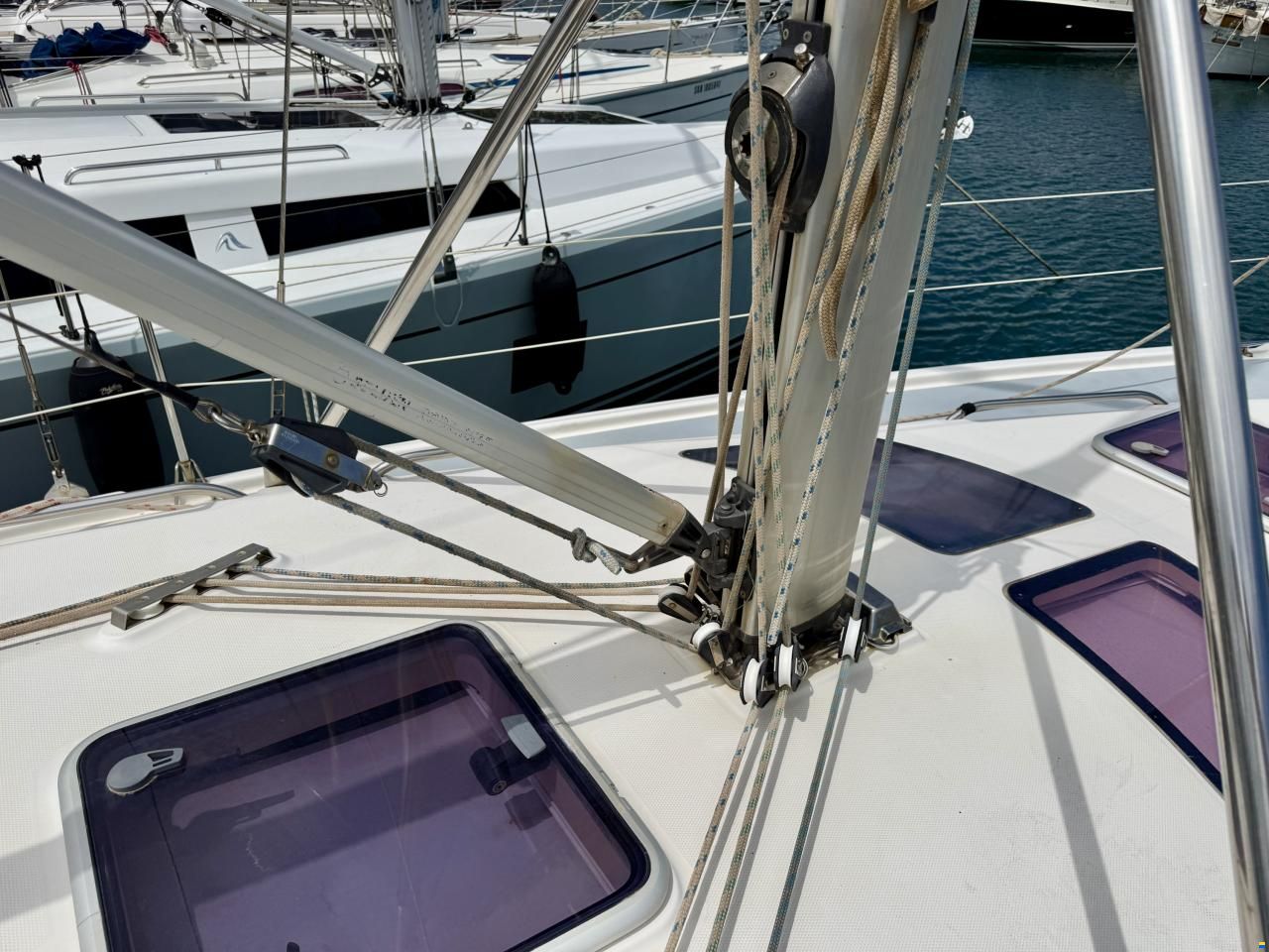 Hunter 356