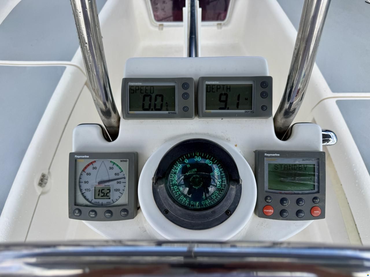 Hunter 356