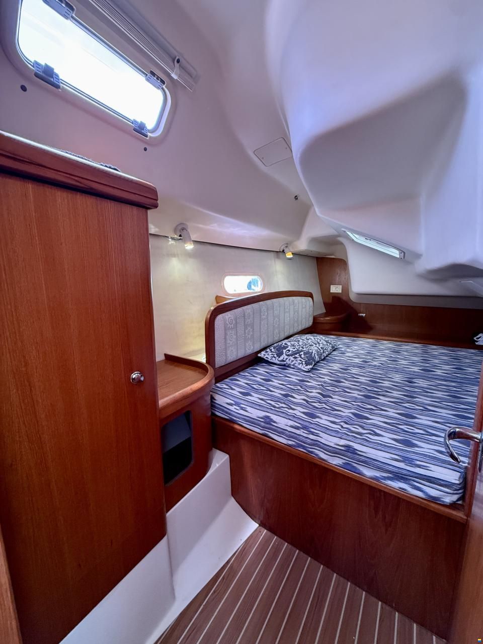 Hunter 356