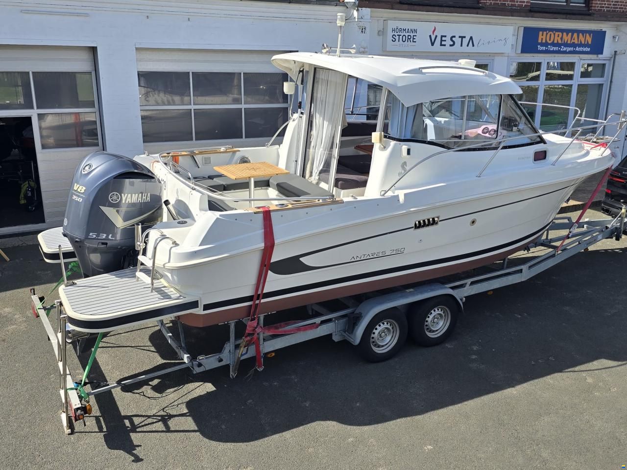 Beneteau Antares 7.50 HB