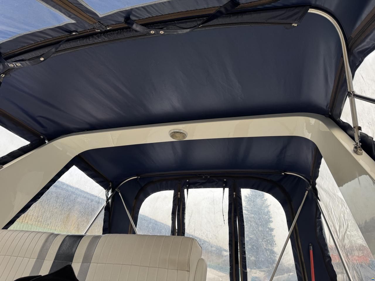 Fairline Carrera 24