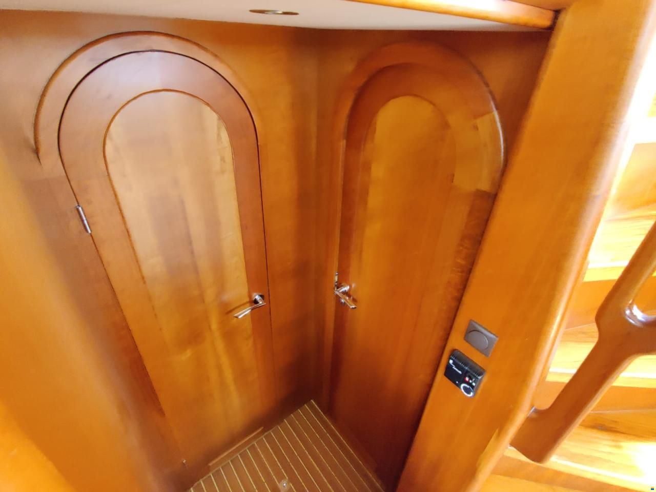 Amirante 1250 AK
