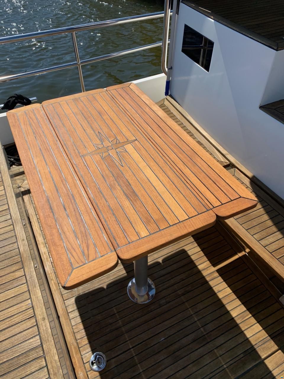 Paragon Yachts 31 Flybridge