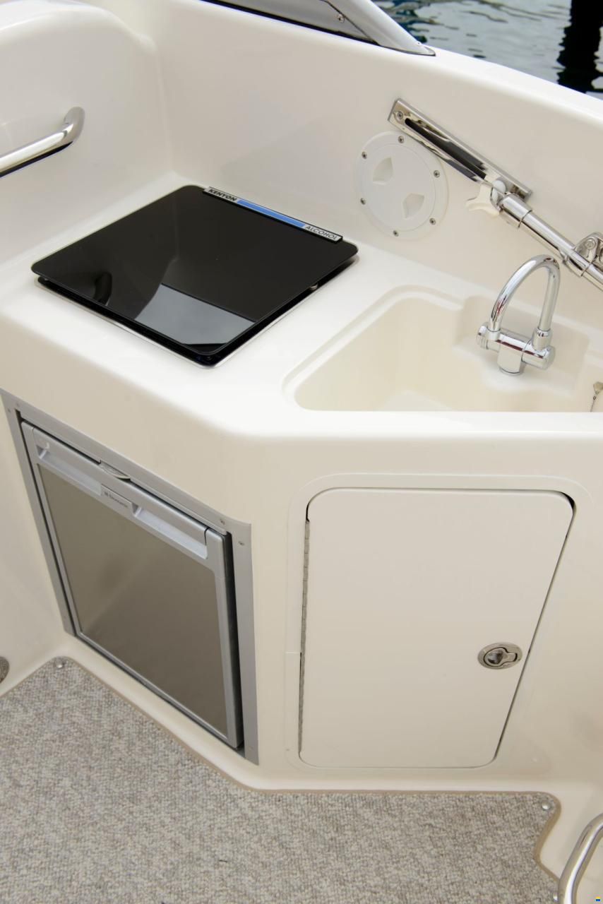 Bayliner 742R
