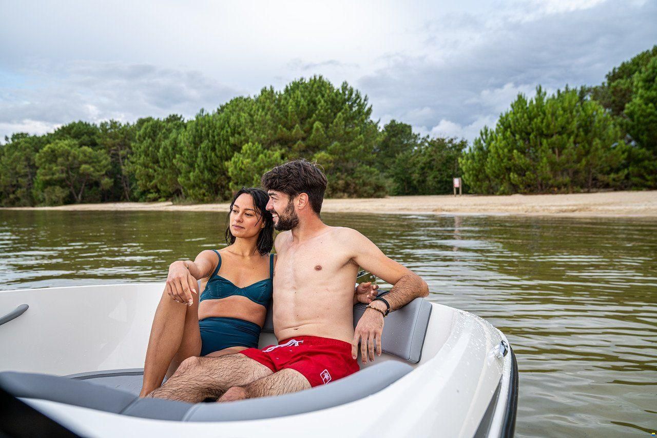 Bayliner M17