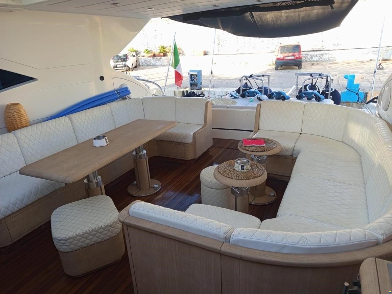 Overmarine Mangusta 72 HT