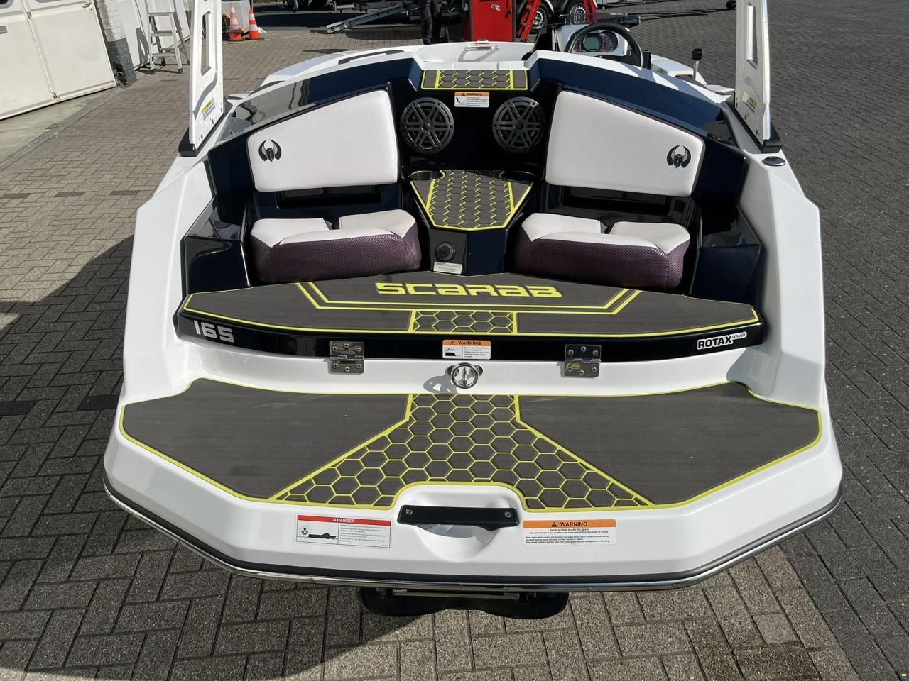 Scarab 165 ID