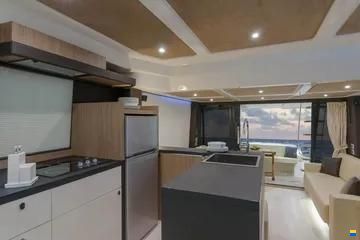 Cranchi 54
