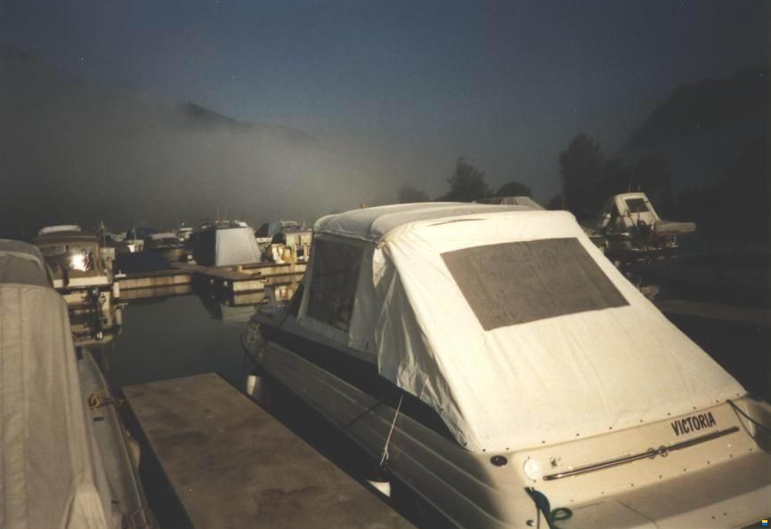 Crownline 266CCR
