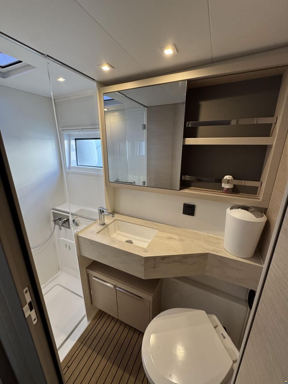 Lagoon 46