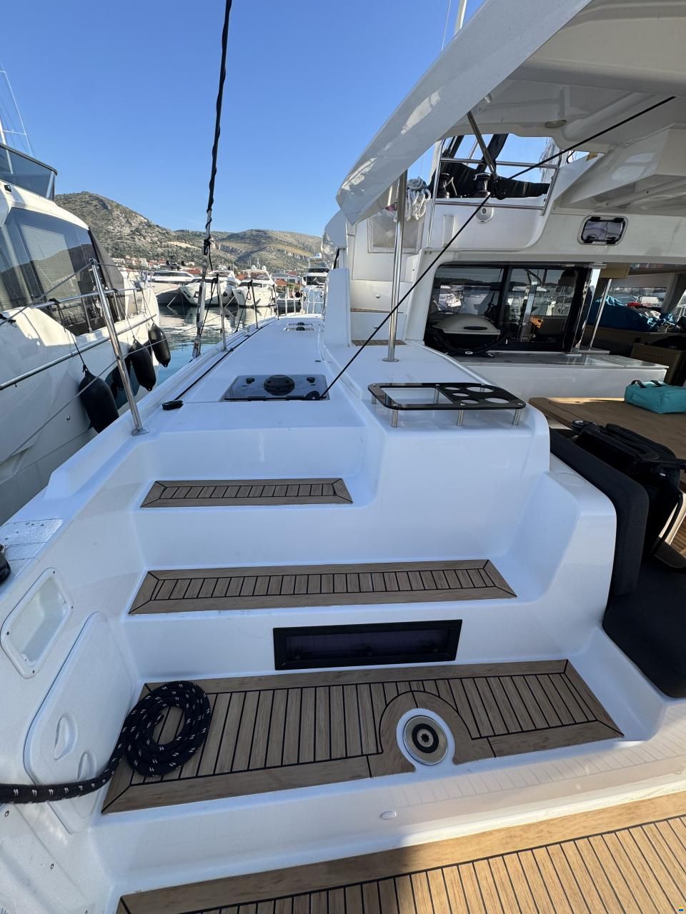 Lagoon 46