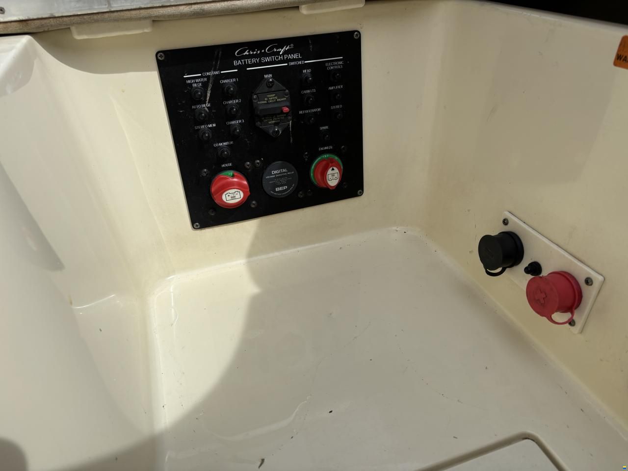 Chris Craft 32 Corsair