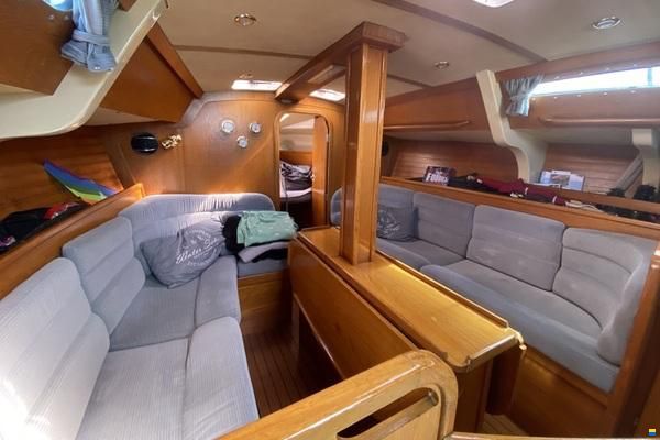 Jeanneau Sun Shine 38