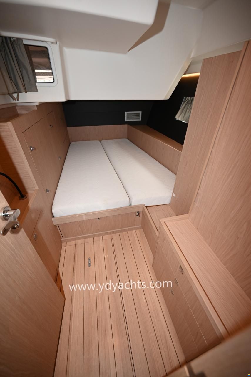 Beneteau Oceanis 55.1 Owner's Version