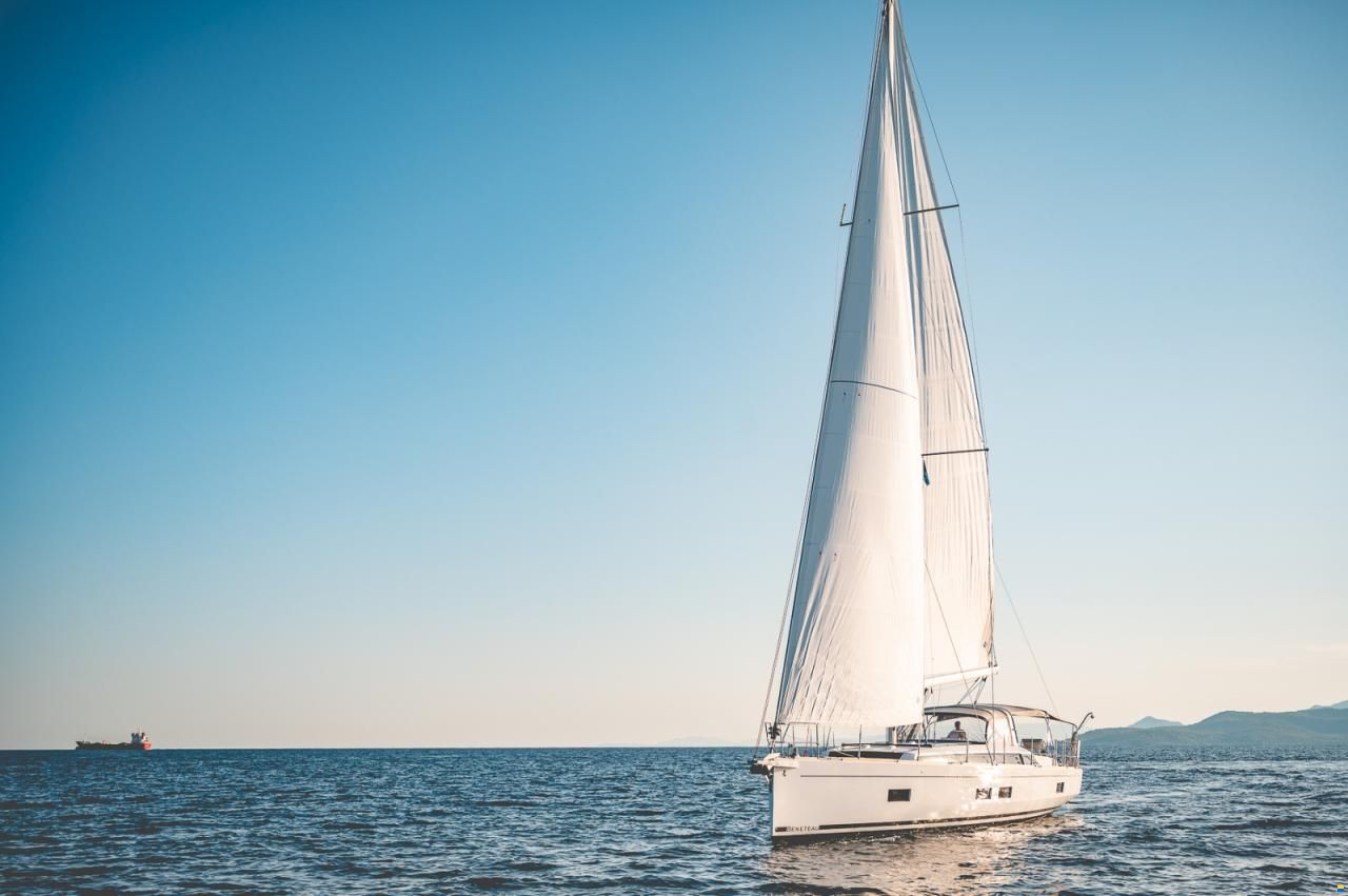Beneteau Oceanis 55.1 Owner's Version