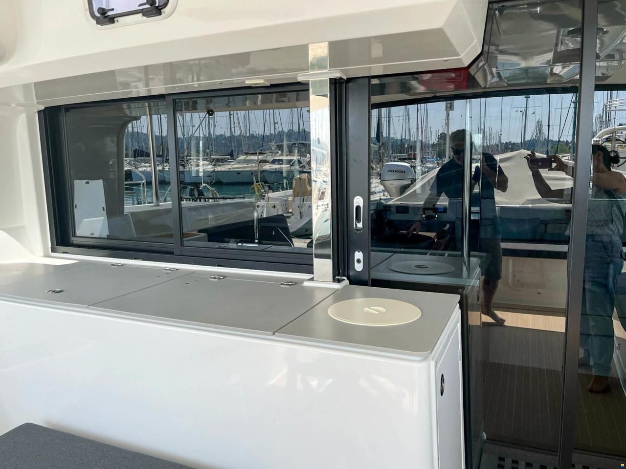 Lagoon 46 Owner's Version