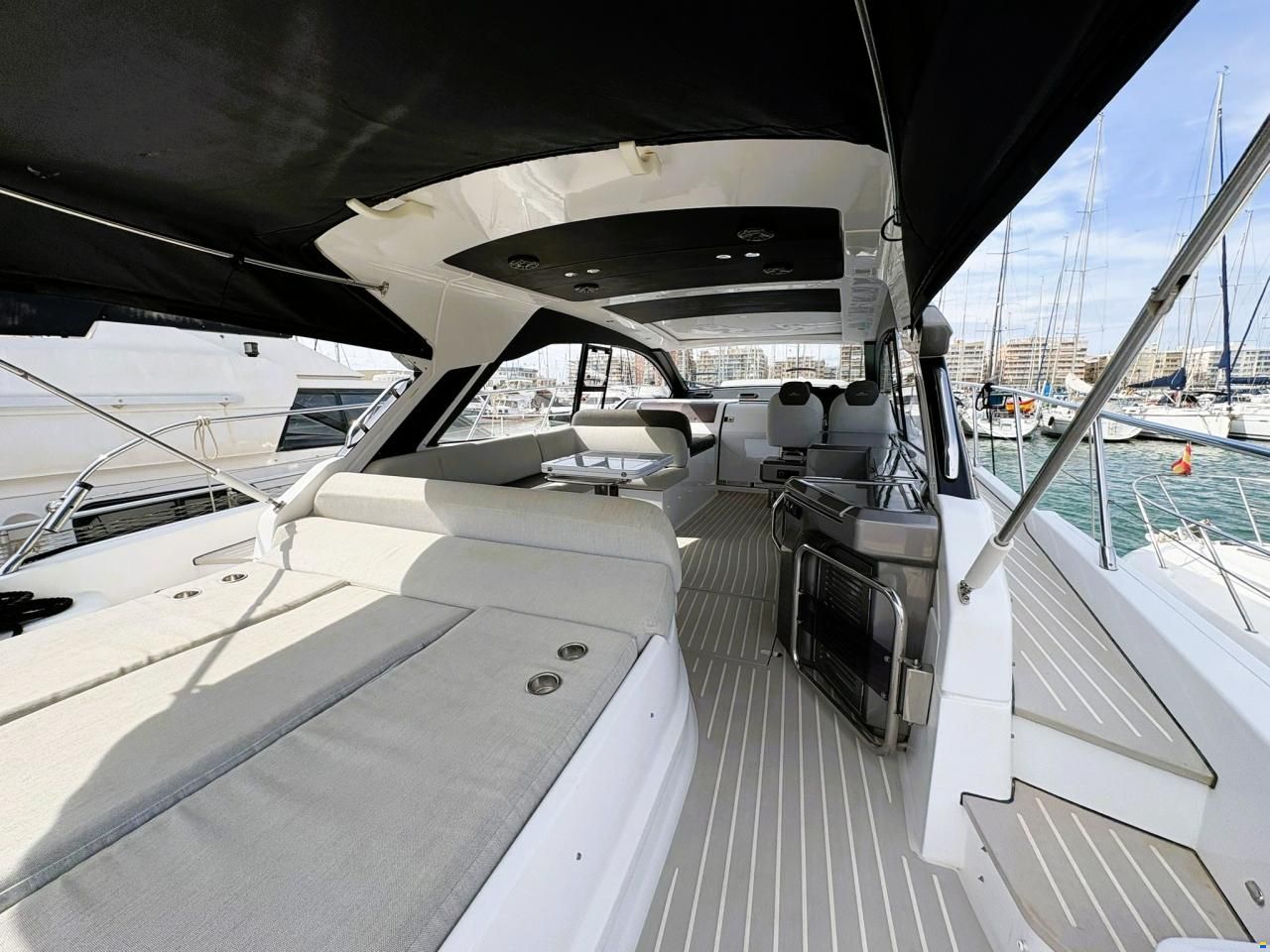 Azimut Atlantis 51