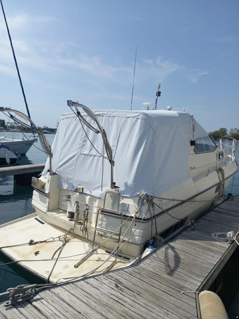 Sealine Ambassador 285