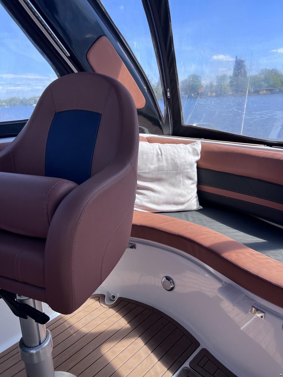 Aqualine 690