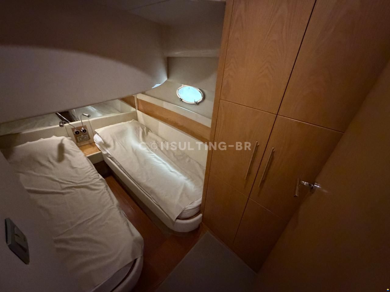 Rodman Muse 44