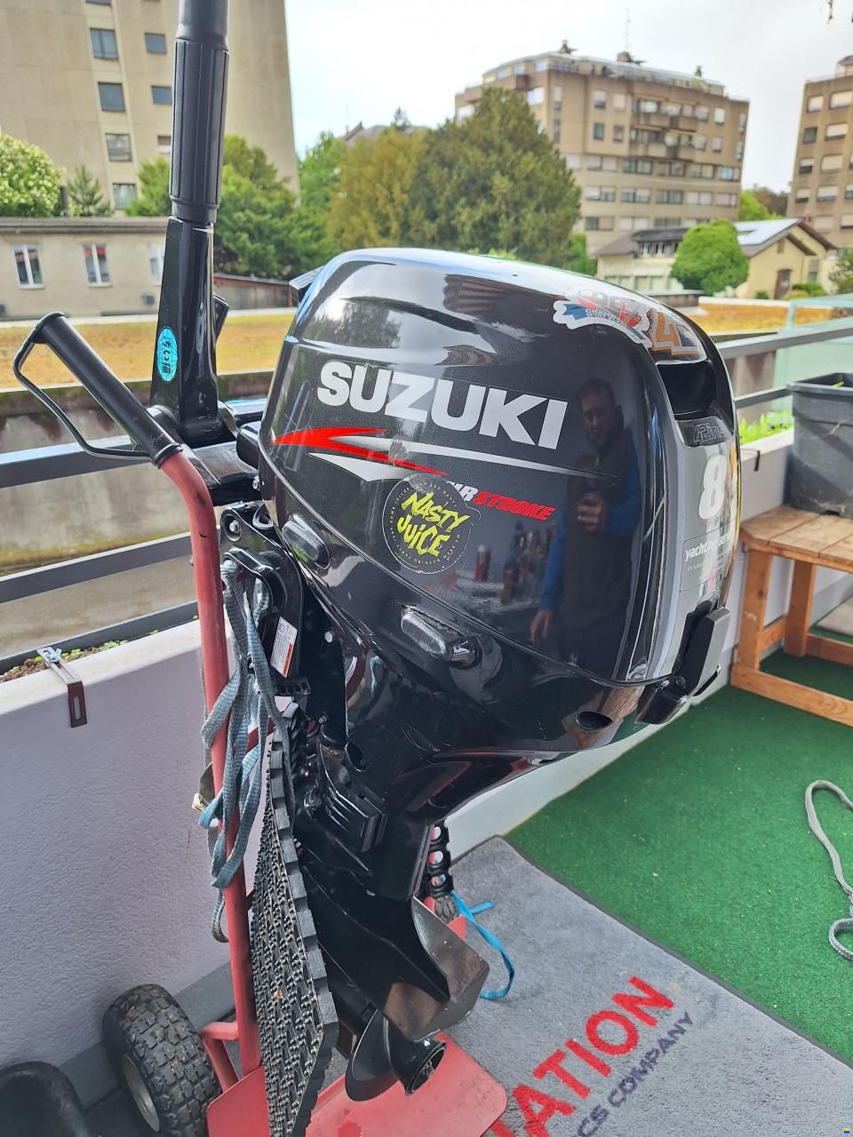 Suzuki DF8 A