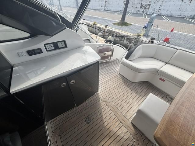 Princess V 48