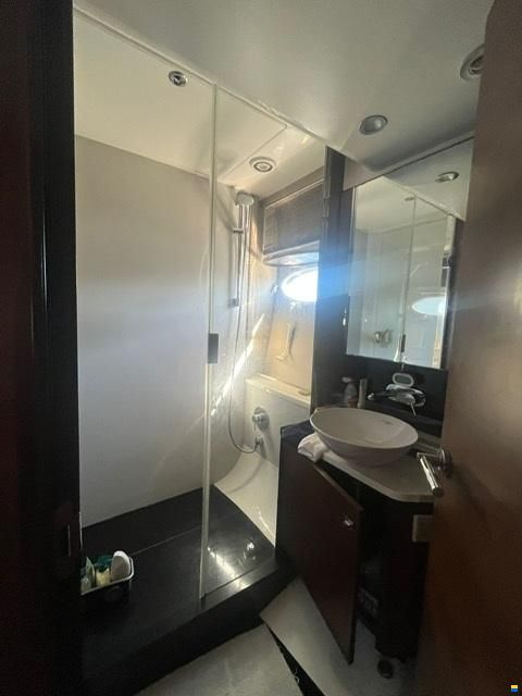 Princess V 48