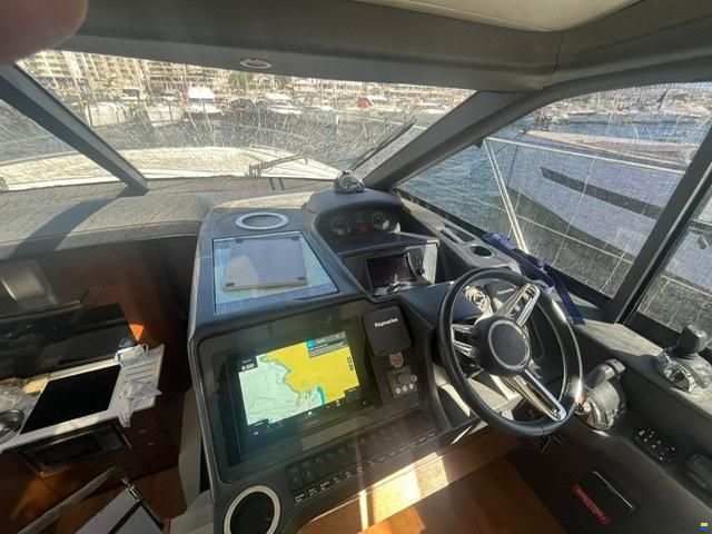 Princess V 48
