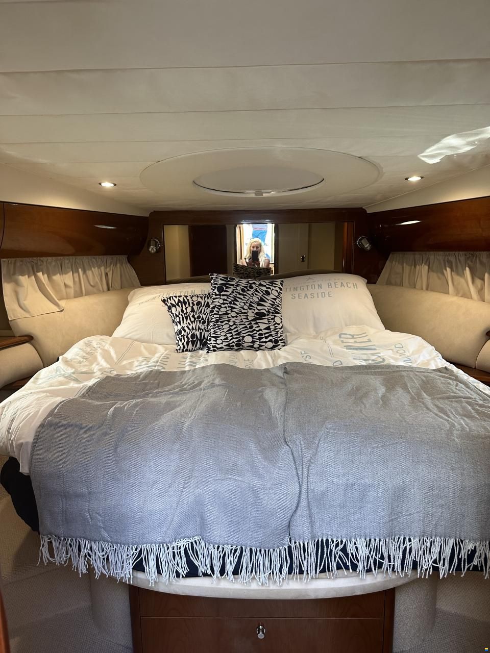 Princess Yachts V50 D12