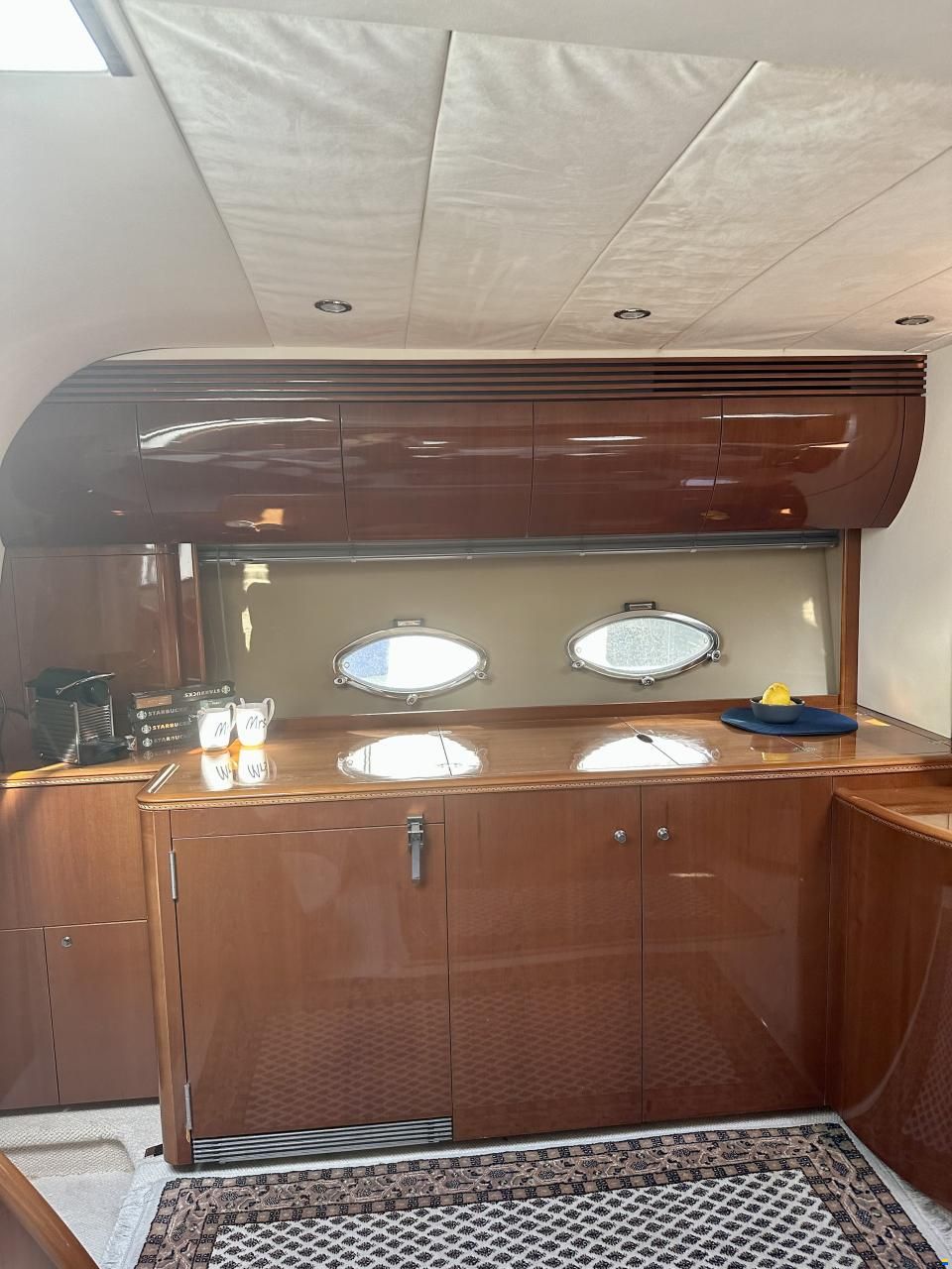 Princess Yachts V50 D12