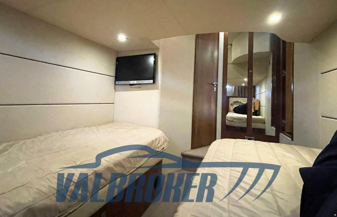 Sunseeker Portofino 47