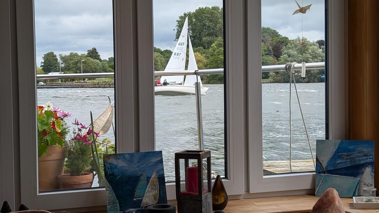 BaltiCat LivingBoat 85