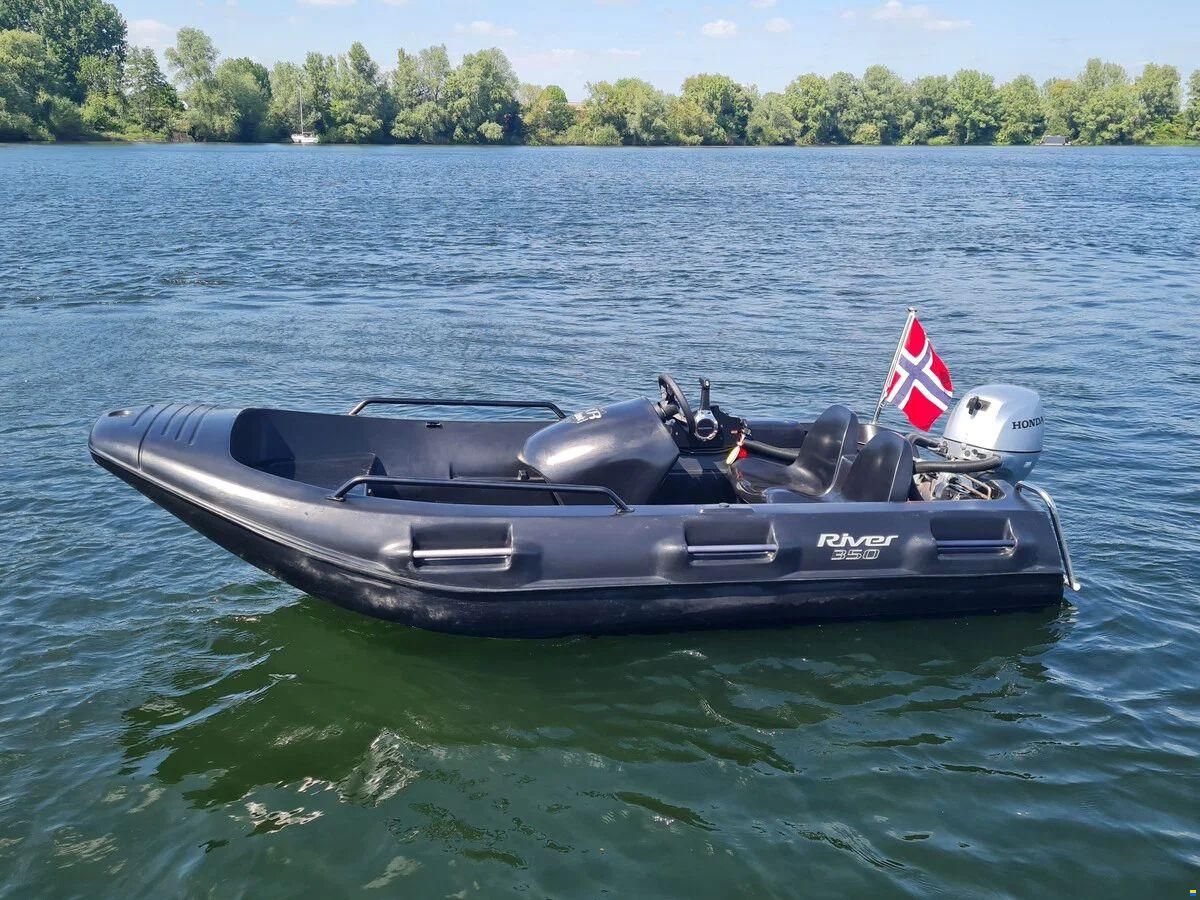 River 350 XR Black Edition