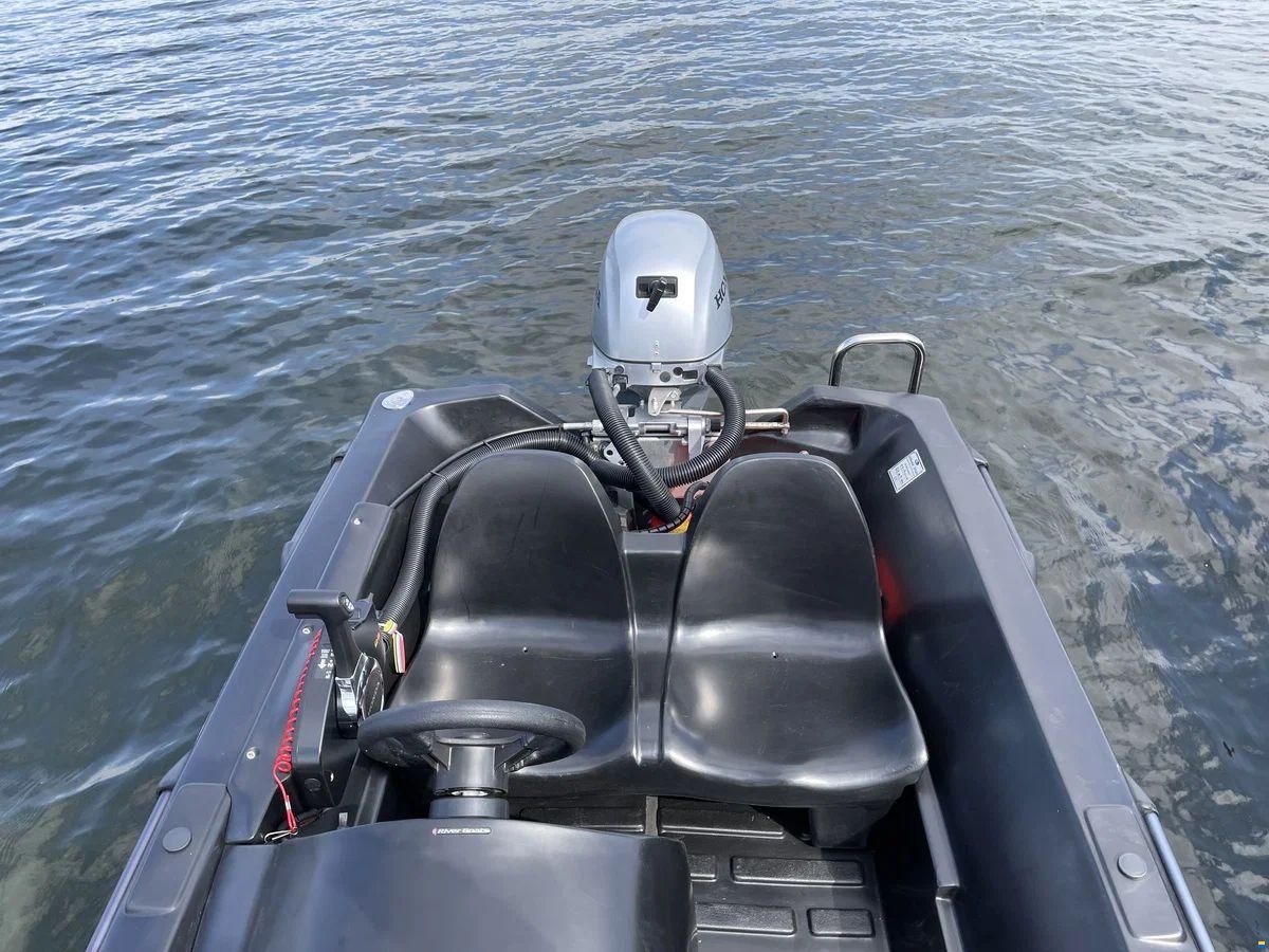 River 350 XR Black Edition
