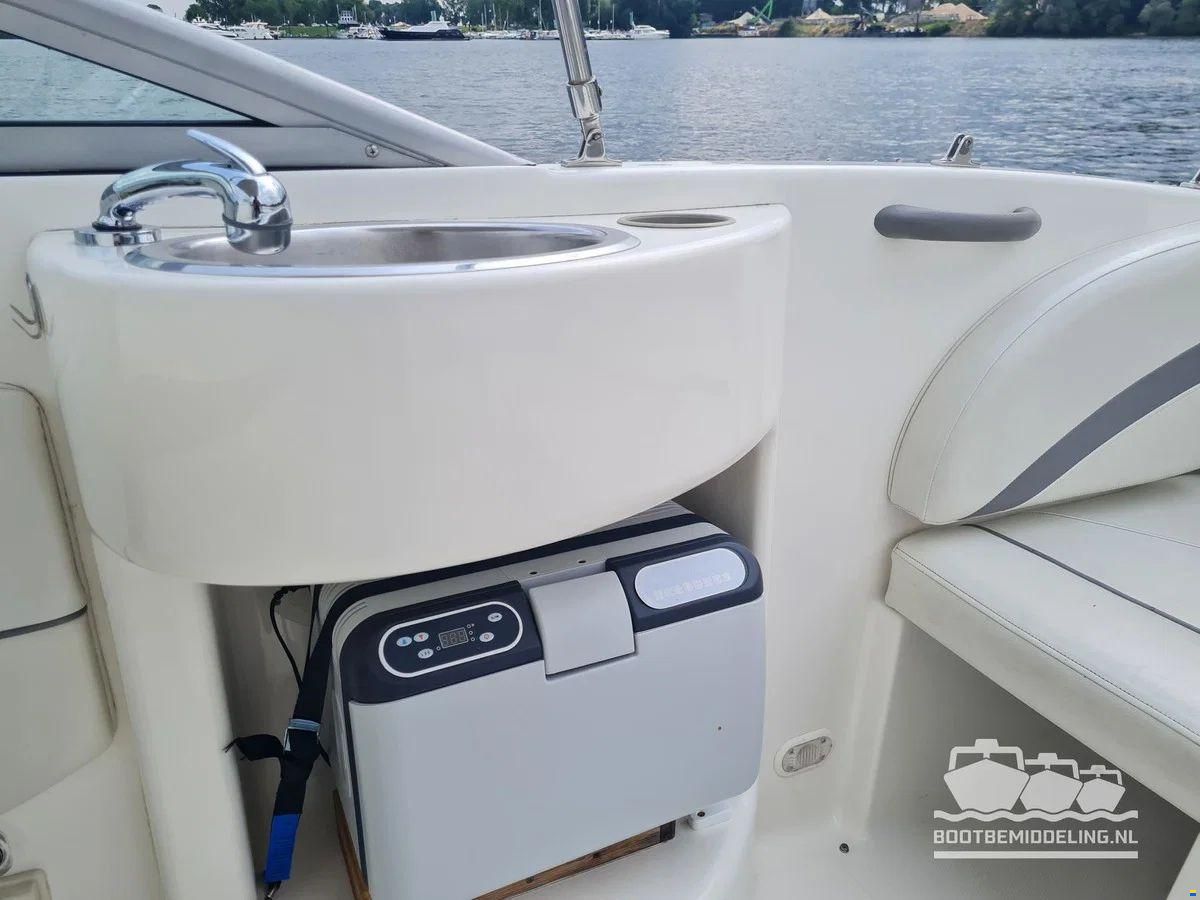 Maxum 2400 SC3