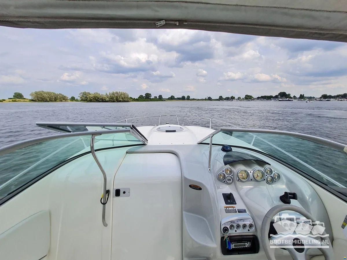 Maxum 2400 SC3
