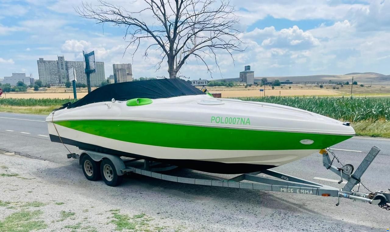 Rinker Captiva 262 SS